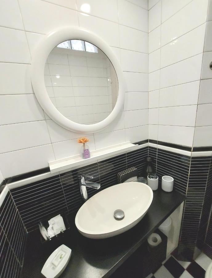 Apartament Corso Genova - Milano Navigli Zewnętrze zdjęcie